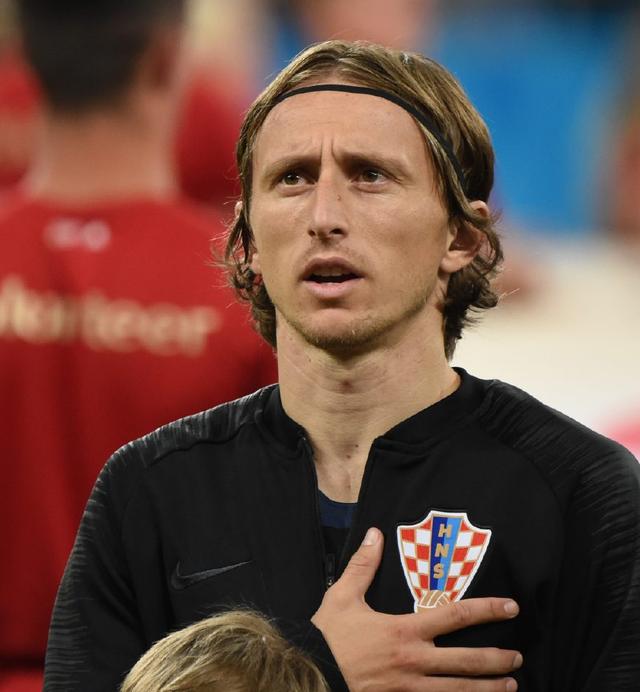 吉迪砍生涯第22次三双，在历史三双榜上超越贾巴尔和科比