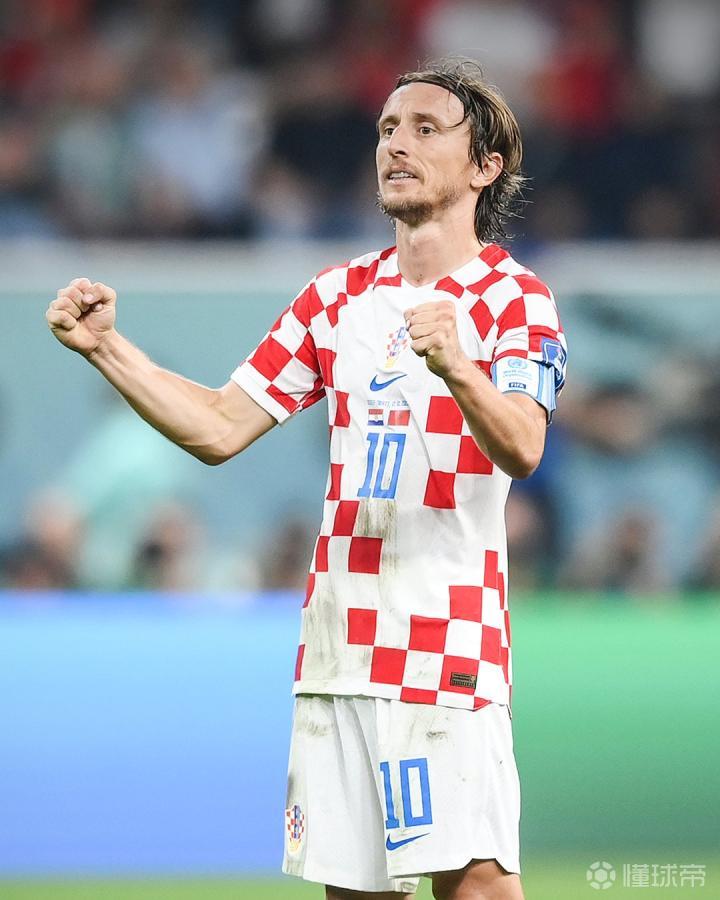 意媒：多夫比克左股直肌腱受伤，预计将缺席大约4到6周的时间